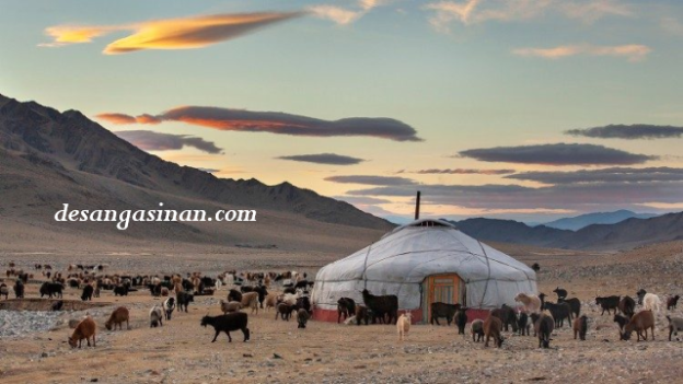 Wisata Budaya Mongolia