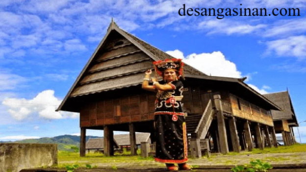 Menyelami Kekayaan Budaya Sulawesi Barat